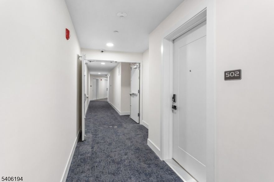 "Come and See" and be the first to occupy this brand-new construction apartment with "Great Views".  This beautiful unit features stunning views, stainless steel appliances, marble countertops,  in unit washer / dryer, gorgeous new flooring throughout, high-speed Wi-Fi, smart access technology and a balcony.   Beyond your front door, residents enjoy a curated lifestyle with a rooftop lounge and entertainment space designed for both private relaxation and memorable gatherings. with expansive views.  Conveniently located across from St. Joseph's Medical Center and close proximity to public transportation and local shopping.