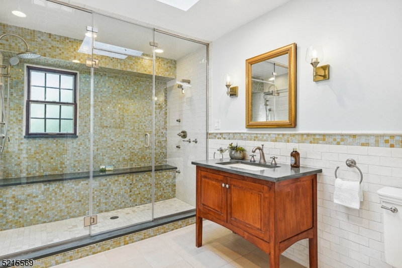 Upper Wyoming - Residential