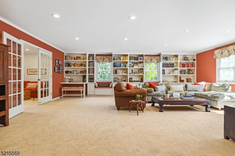 Upper Wyoming - Residential