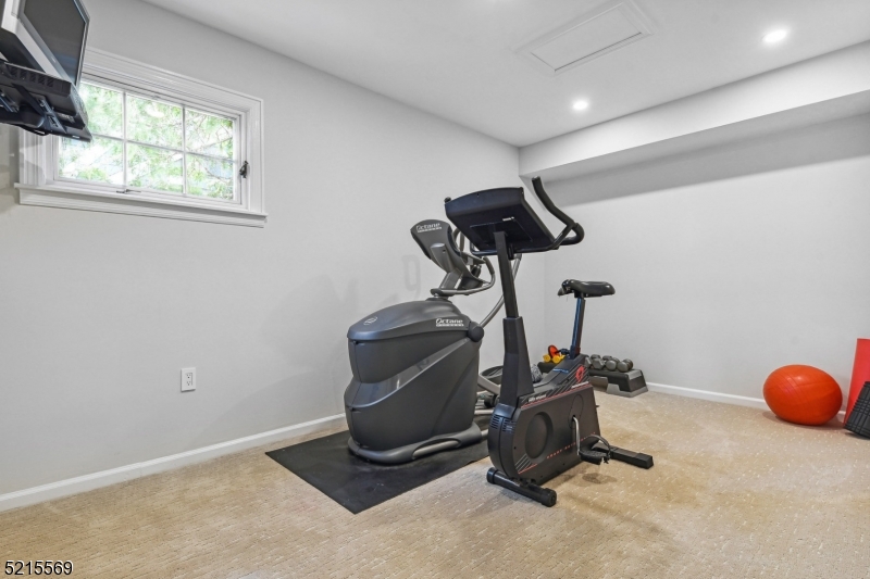 Upper Wyoming - Residential