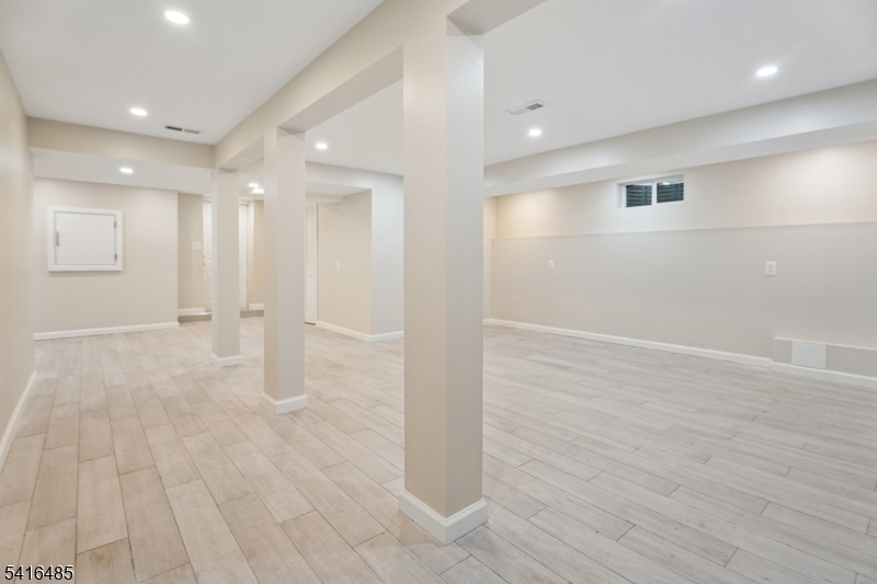 Woodside - Residential