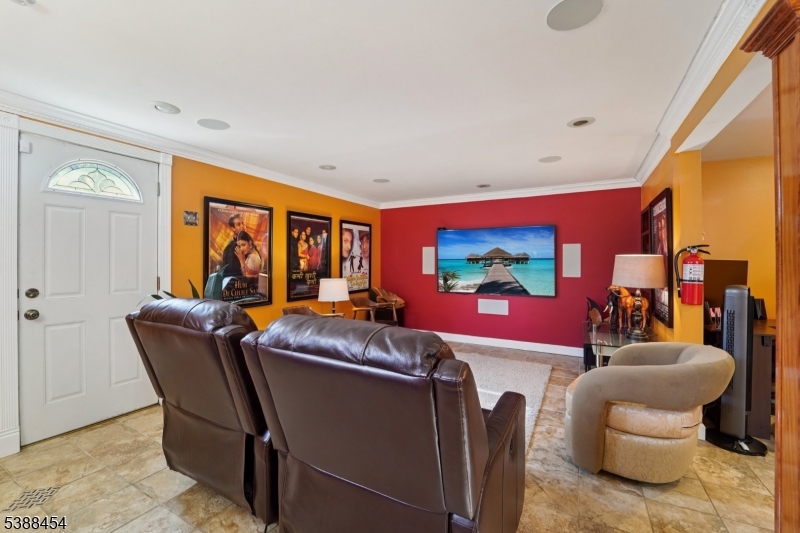 Landing-(East Shore) - Residential