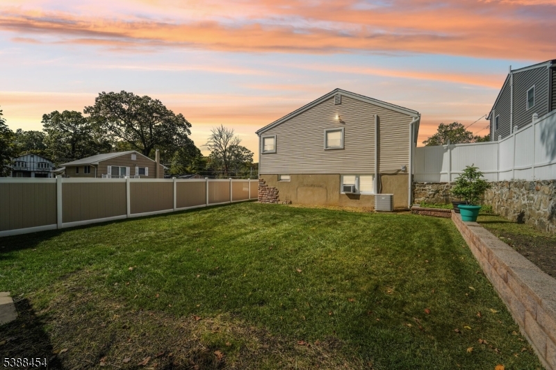 Landing-(East Shore) - Residential