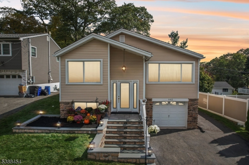 Landing-(East Shore) - Residential