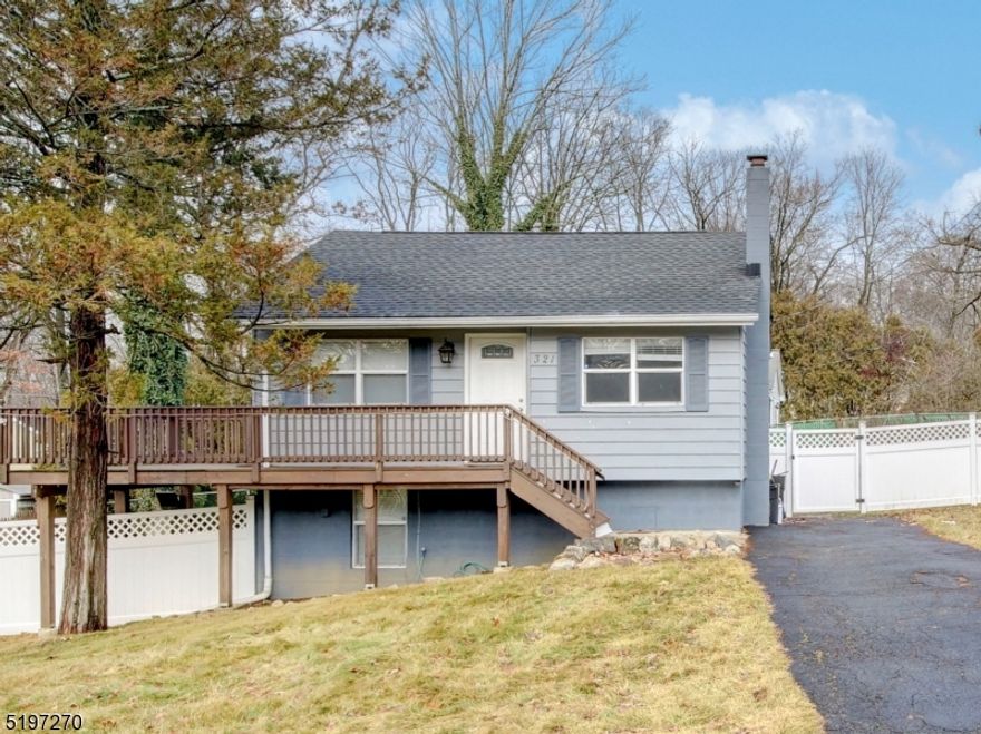 MULTIPLE OFFER RECEIVED. SELLER IS REQUESTING HIGHEST AND BEST BY MONDAY JANUARY 16TH AT NOON!!!!!       WELCOME HOME TO THIS RENOVATED & RANCH STYLE HOME LOCATED ON A DOUBLE LOT. PERFECT STARTER HOME OR TO DOWNSIZE.  ULTRA-MODERN, OPEN FLOOR PLAN. 3 BEDROOMS, 2 FULL BATH. KITCHEN FEATURES GRANITE COUNTERTOP, GLASS BACKSPLASH, STAINLESS STEEL APPLIANCES. FRESHLY PAINTED AND PREMIUM WATERPROOF LAMINATE FLOORING THROUGHOUT. PLENTY OF STORAGE AND CLOSET SPACE. NEWER SAMSUNG HIGH END WASHER & DRYER. ROOF 4.5 YEARS; WATER HEATER 2 YEARS OLD.  ENJOY THE DECK AND FENCED-IN, LARGE LEVEL YARD FOR OUTDOOR ENTERTAINING. PUBLIC SEWER HERE! MINUTES FROM SCHOOLS, SHOPPING & RESTAURANTS, COMMUTER LOCATIONS AND ALL HIGHWAYS. DON'T MISS THIS ONE