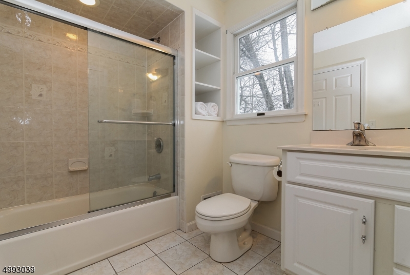 North Summit - Residential Lease