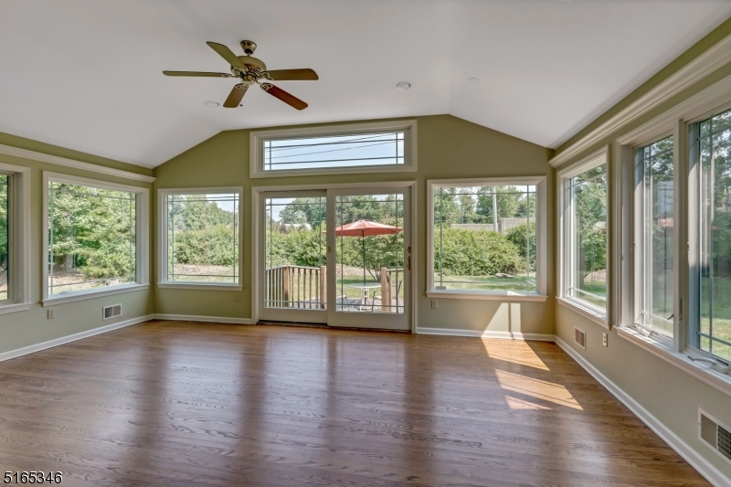 North Summit - Residential Lease