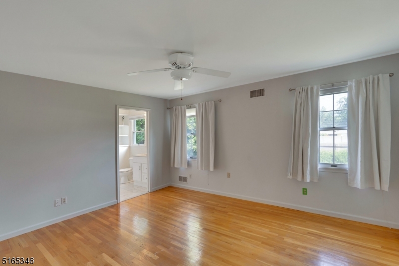 North Summit - Residential Lease