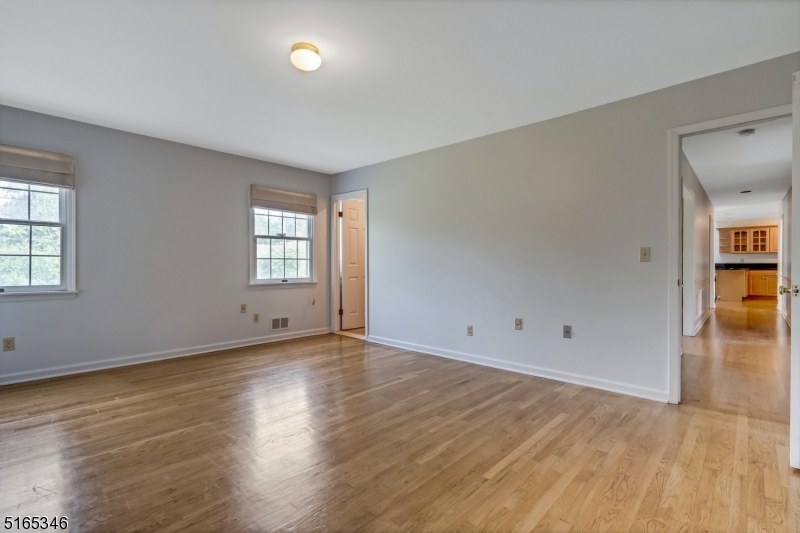 North Summit - Residential Lease