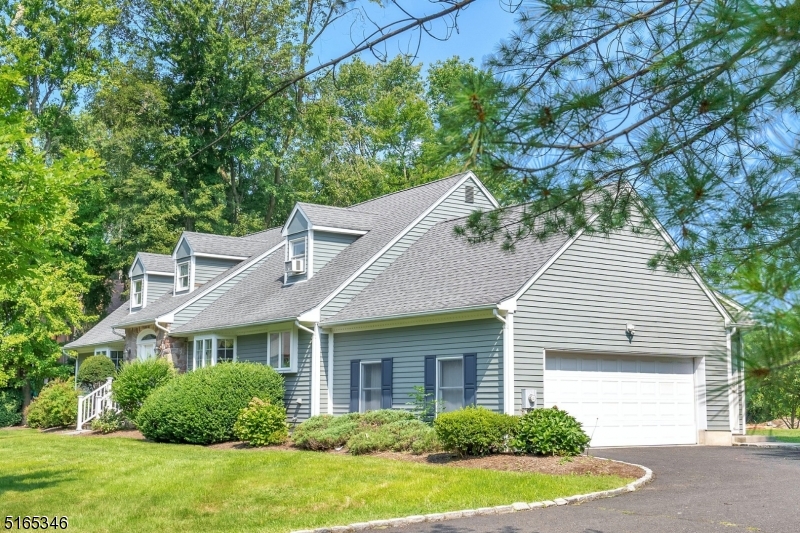 North Summit - Residential Lease