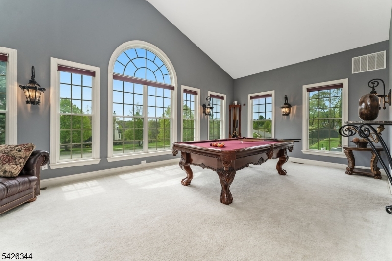 Hunterdon Pointe - Residential