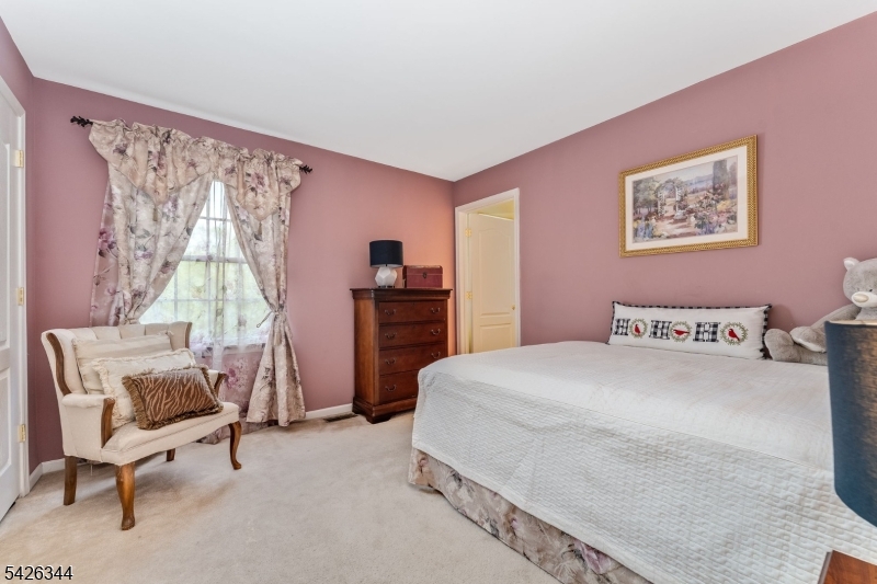 Hunterdon Pointe - Residential