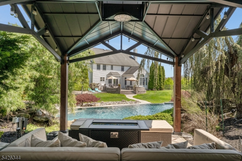 Hunterdon Pointe - Residential