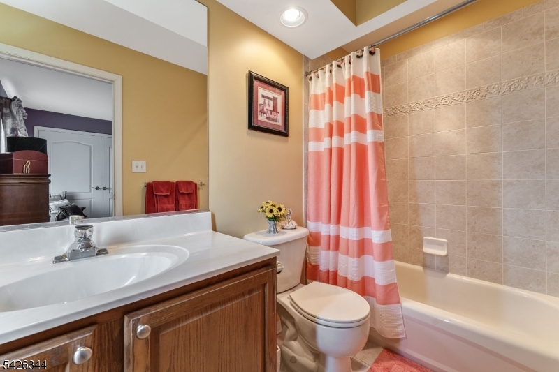Hunterdon Pointe - Residential