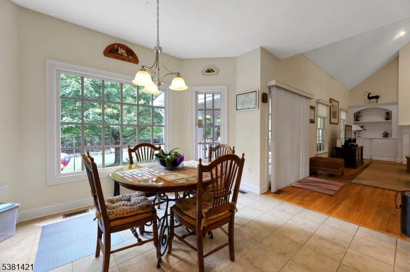 Meadow Lake Dr. - Residential