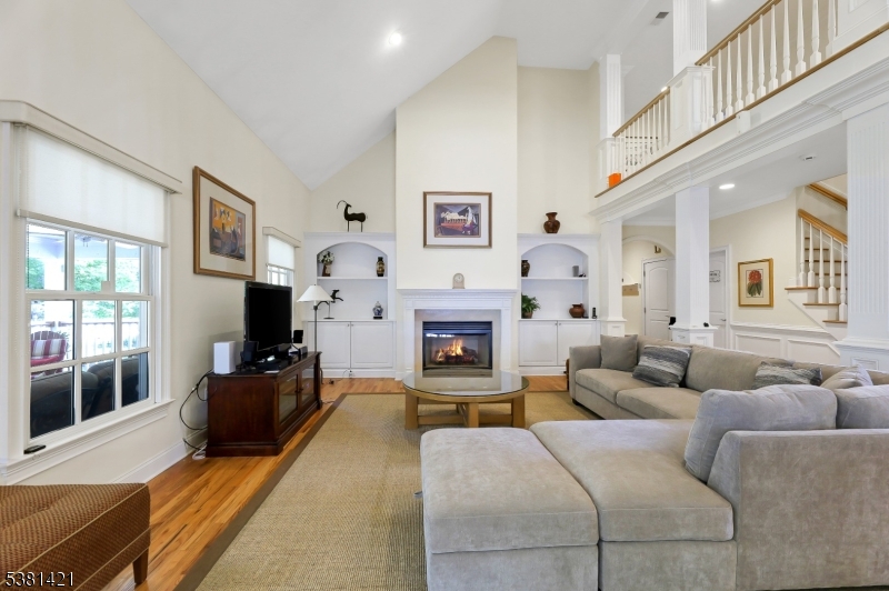 Meadow Lake Dr. - Residential