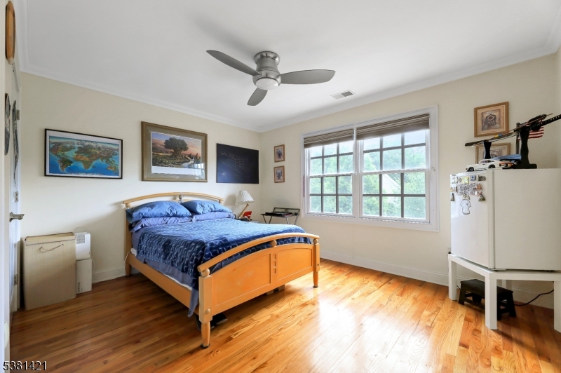 Meadow Lake Dr. - Residential