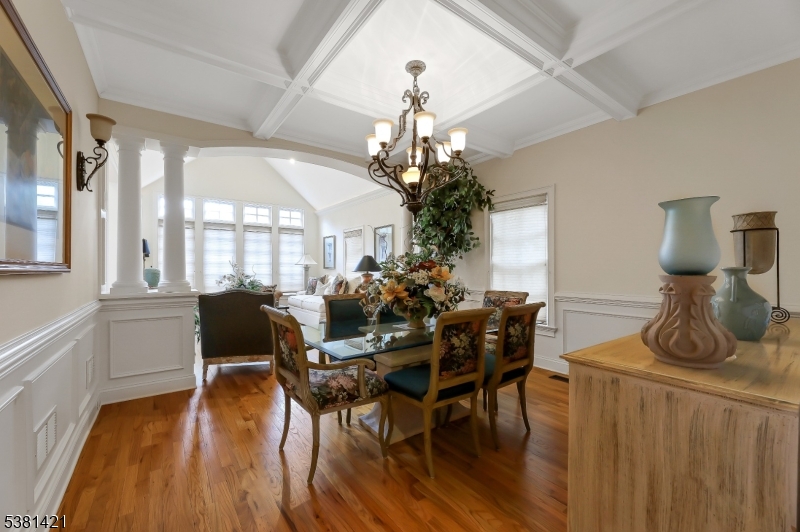 Meadow Lake Dr. - Residential