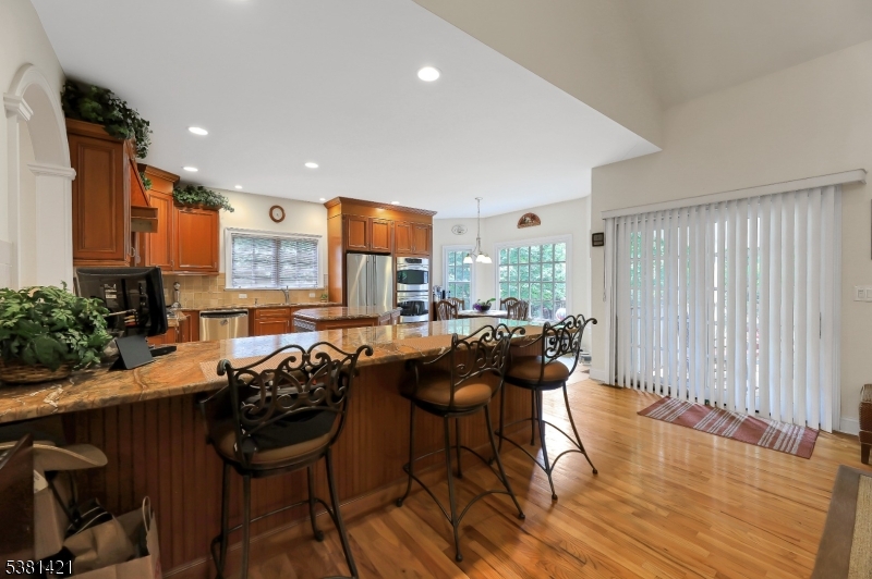 Meadow Lake Dr. - Residential