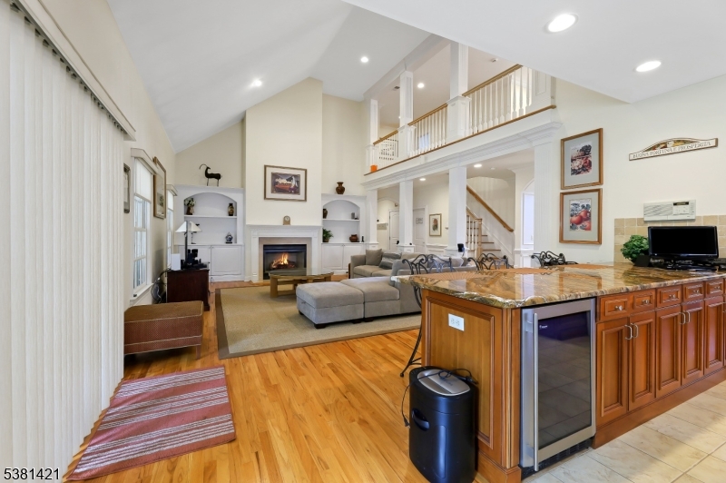 Meadow Lake Dr. - Residential