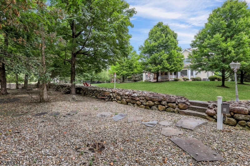 Meadow Lake Dr. - Residential