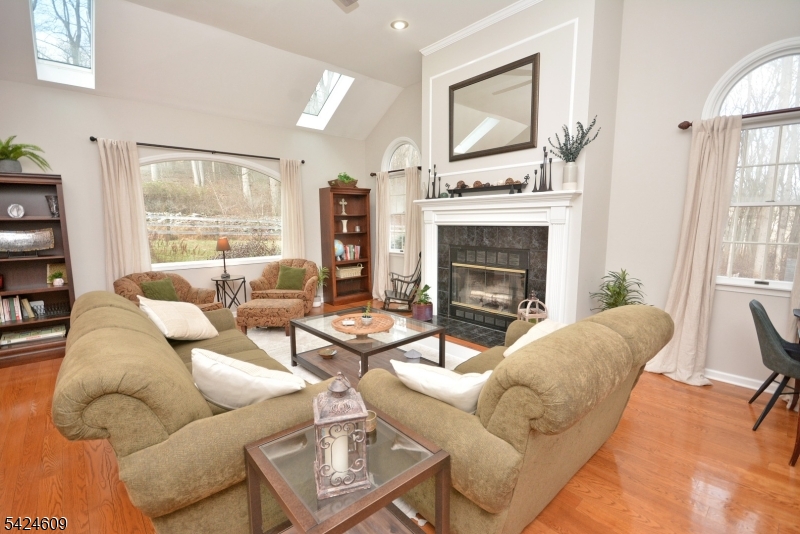 Hickory Rodge - Residential