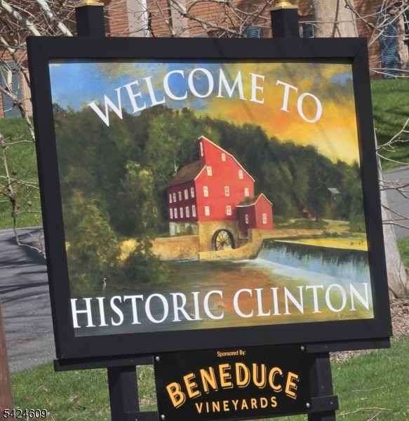 Hickory Rodge - Residential