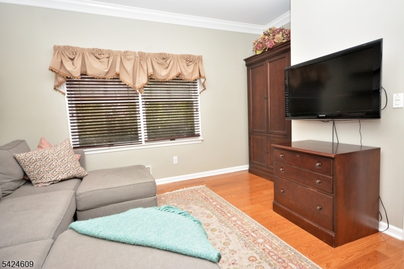 Hickory Rodge - Residential