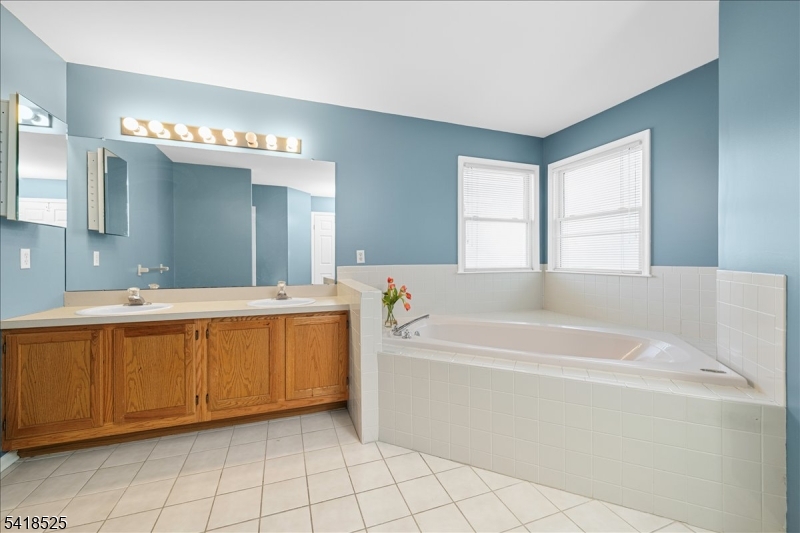 Forrest Hollow-Succasunna - Residential