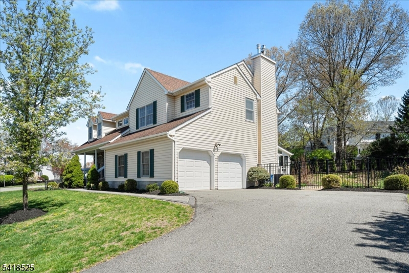 Forrest Hollow-Succasunna - Residential