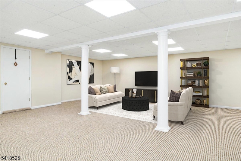 Forrest Hollow-Succasunna - Residential