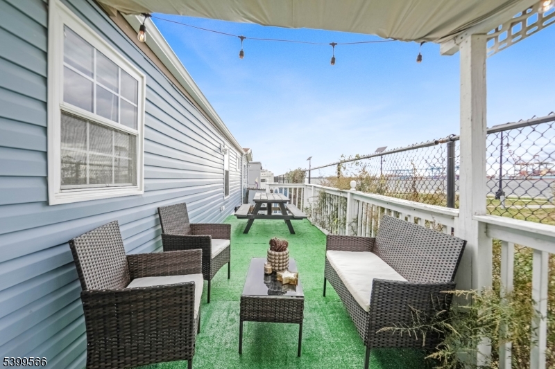 Bayonne Grand I, LLC - Residential