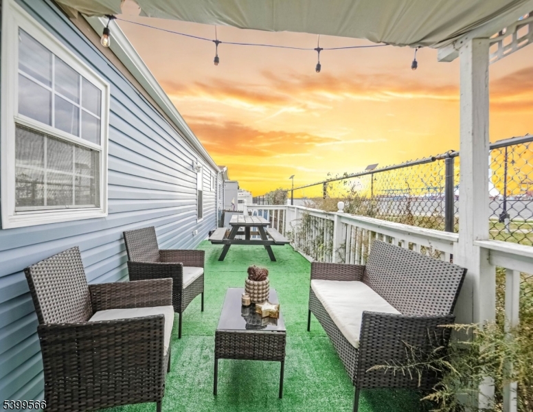 Bayonne Grand I, LLC - Residential