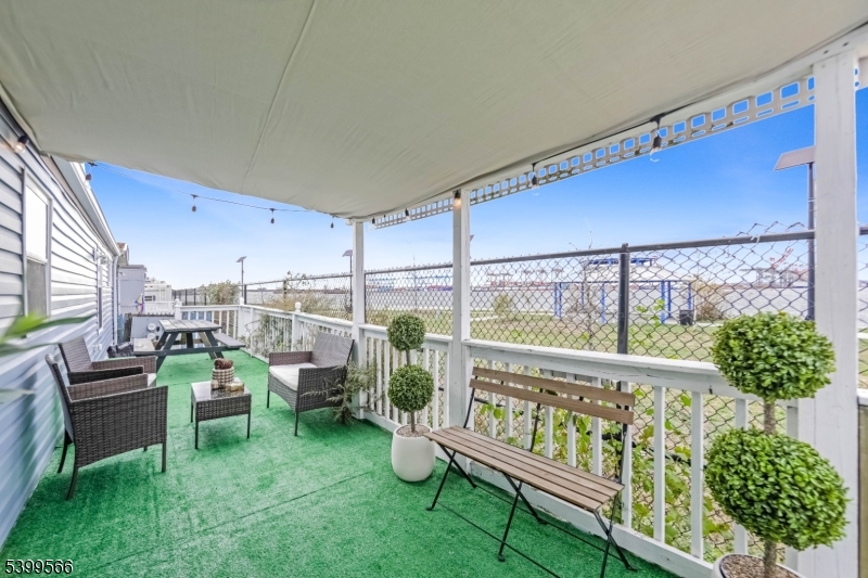 Bayonne Grand I, LLC - Residential