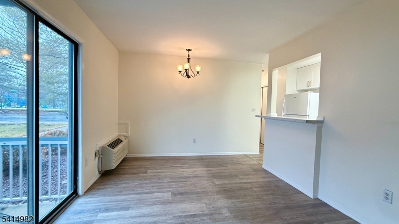 Queens Square - Residential