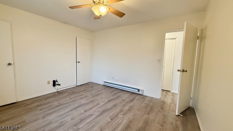 Queens Square - Residential