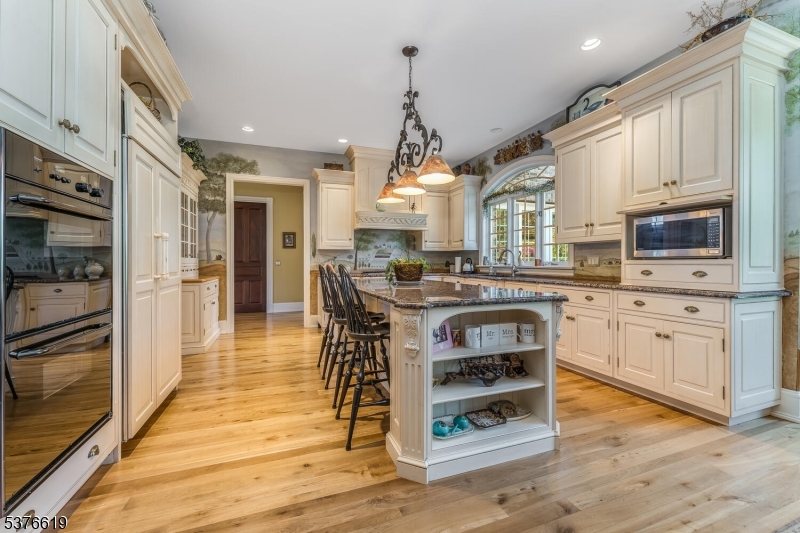 Hill View Farms - Residential