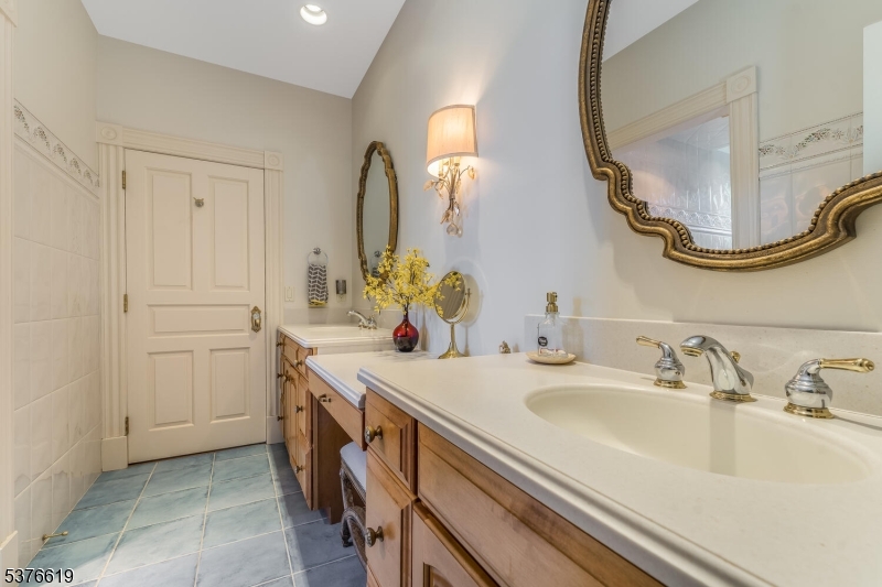 Hill View Farms - Residential