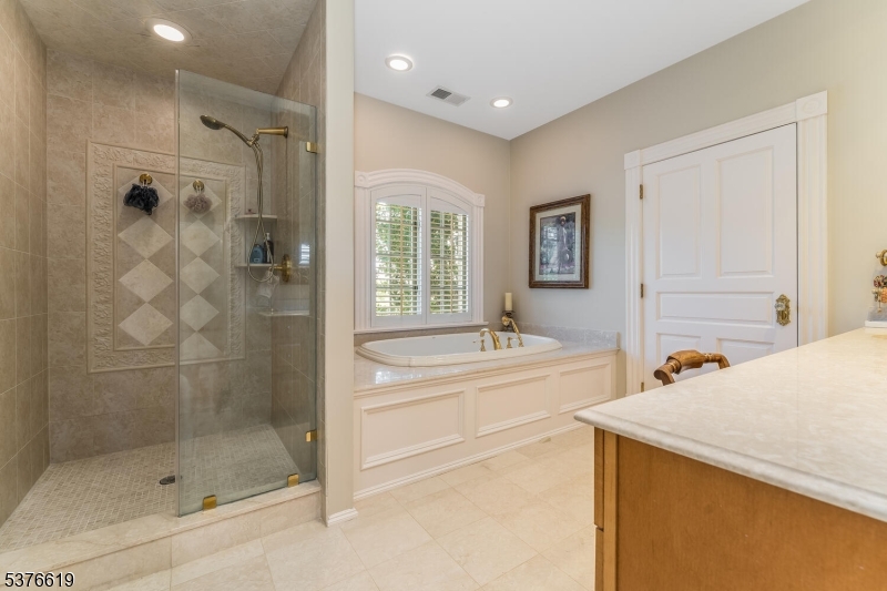 Hill View Farms - Residential