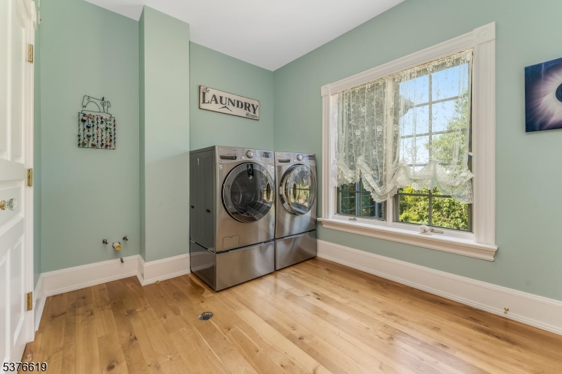 Hill View Farms - Residential