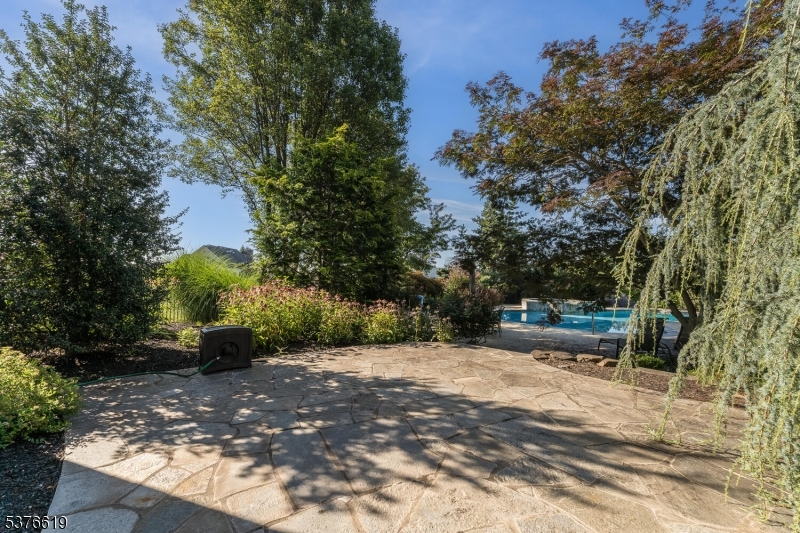 Hill View Farms - Residential