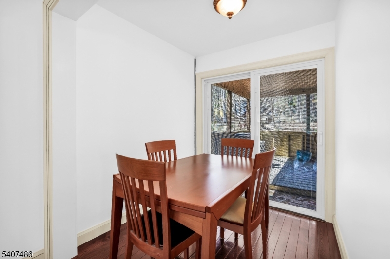 Pinecliff Lake - Residential