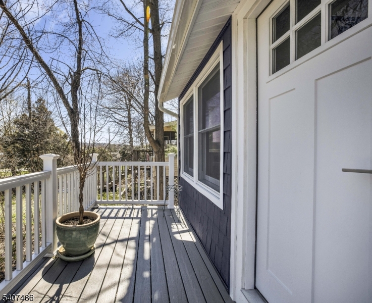 Pinecliff Lake - Residential