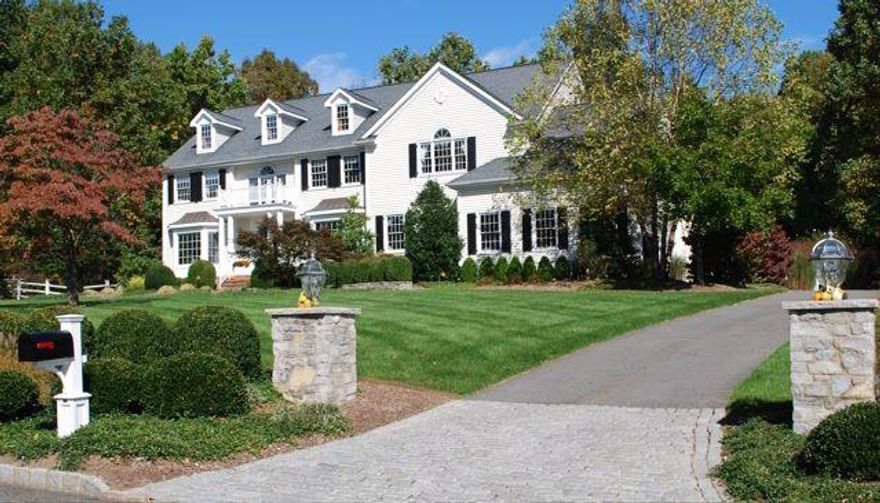 Fully rebuilt in 2015 from the foundation up, this exceptional mixed-use property combines modern construction with classic NYC-style charm. Constructed of durable masonry brick/block and stucco/frame, the two-story building spans approximately 25' x 55' and features 9-foot ceilings, elegant crown molding, and hardwood floors throughout. The first floor offers a professional office space, which includes a conference room and a half-bathroom, with an estimated rental value of $2,000, along with a one-bedroom apartment. This highly versatile setup makes the property attractive to both investors and end-users. Additional features include a partial basement with crawl space, and a massive full attic with approx. 1,300 sq. ft. of accessible storage via pull-down stairs. Efficient electric split systems and forced air provide heating and cooling throughout the building. The exterior boasts a five-car parking lot and a deep, low-maintenance rear yard. A turnkey opportunity with solid income potential in a highly desirable location. Prior to seeing the house, the buyer must provide a POF and Pre-approval letter.