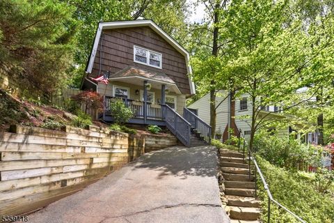 8 Cliffside Trl, Denville Twp., NJ 07834 - #: 3964429