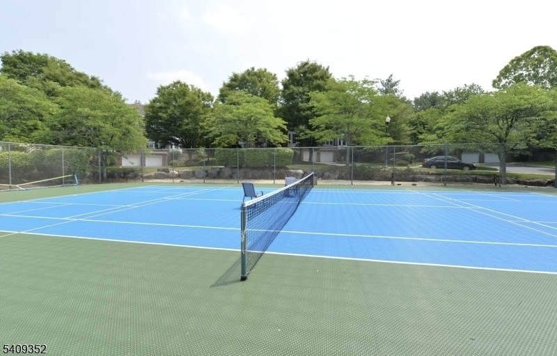 Four Season - Residential