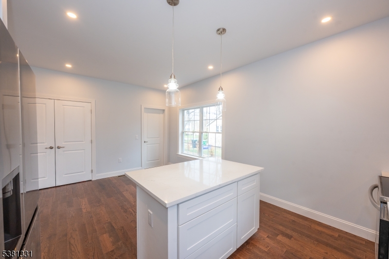 Ironia - Residential