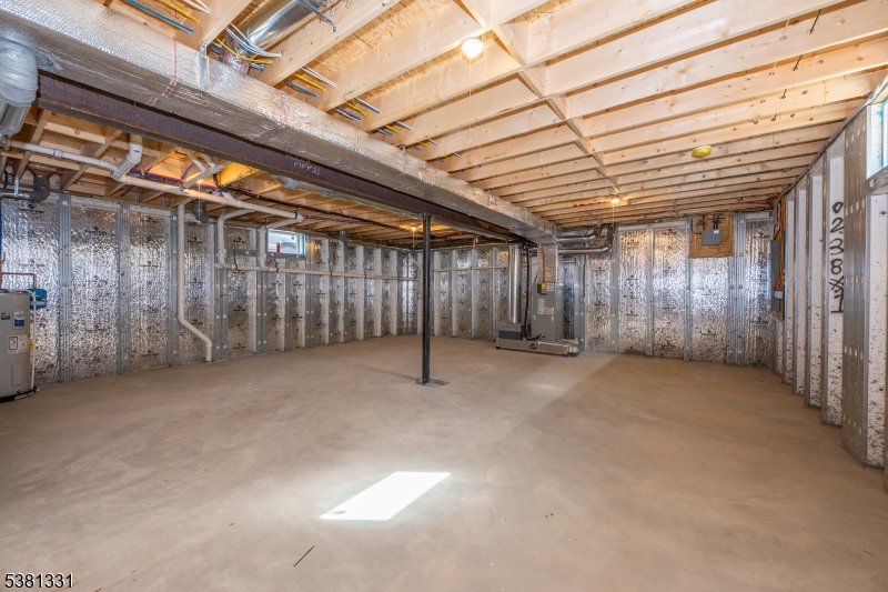 Ironia - Residential