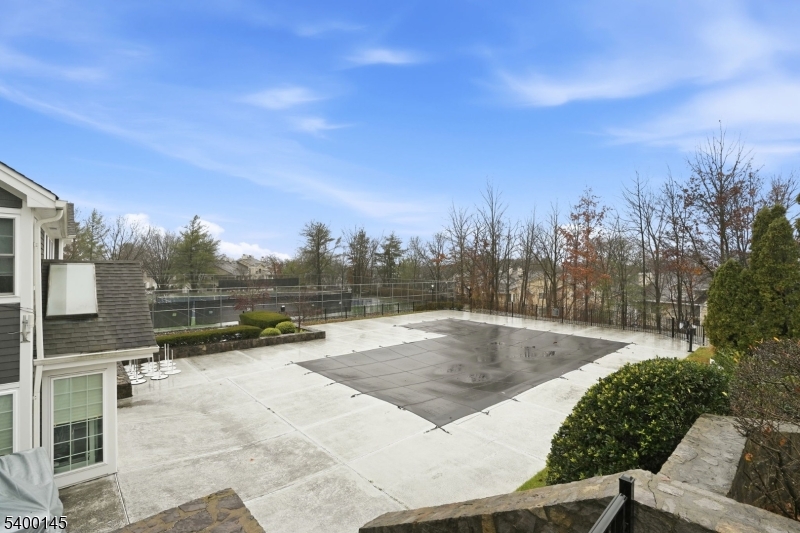 The Hills/Pineval - Residential Lease