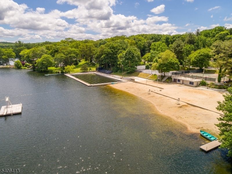 Fayson Lakes - Residential